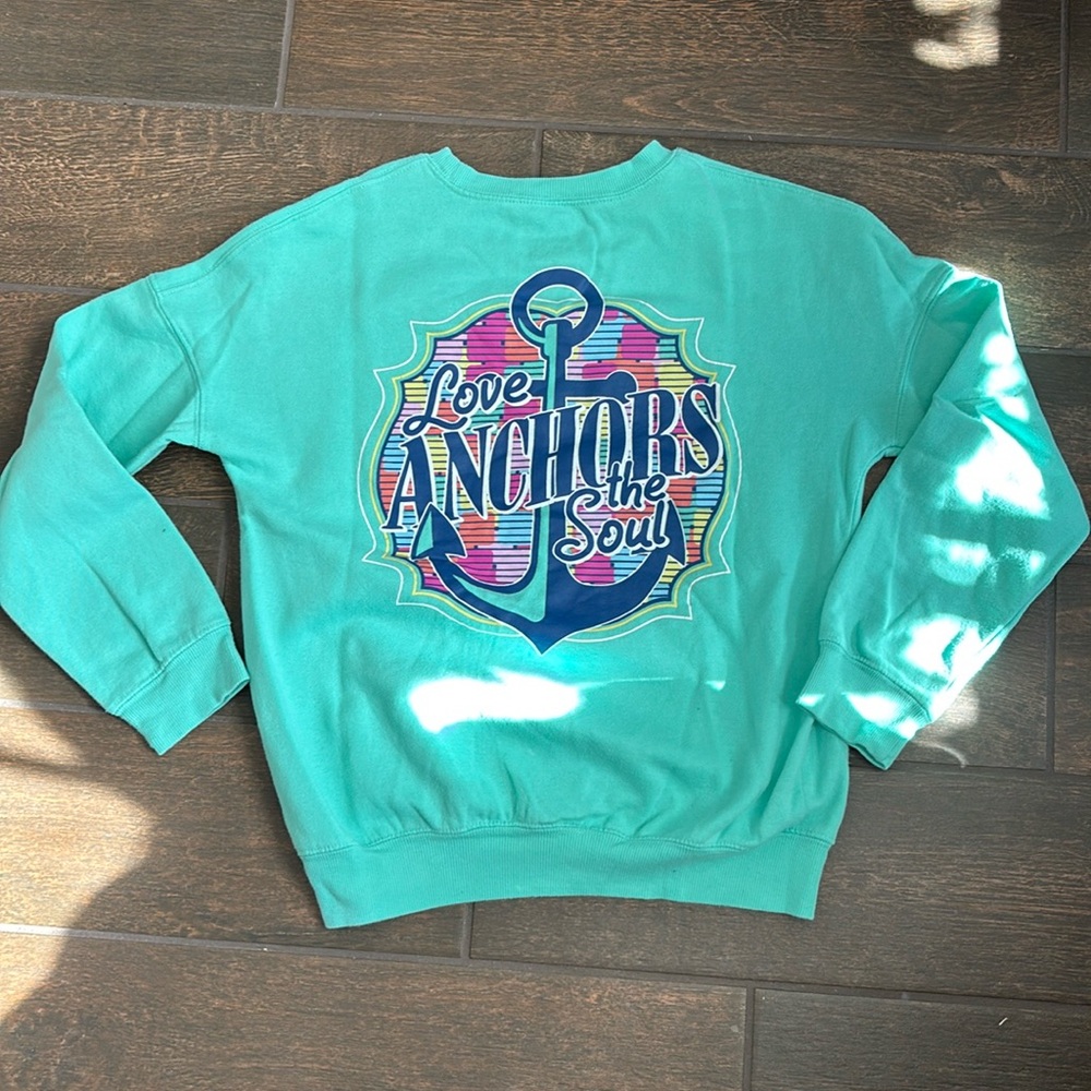 love anchors the soul crewneck!